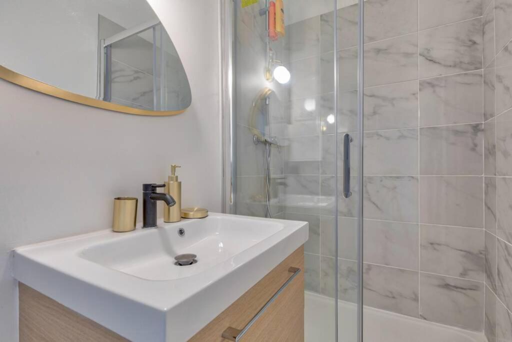 Roquette Charming Apartment Near Bastille - 6P Париж Екстериор снимка